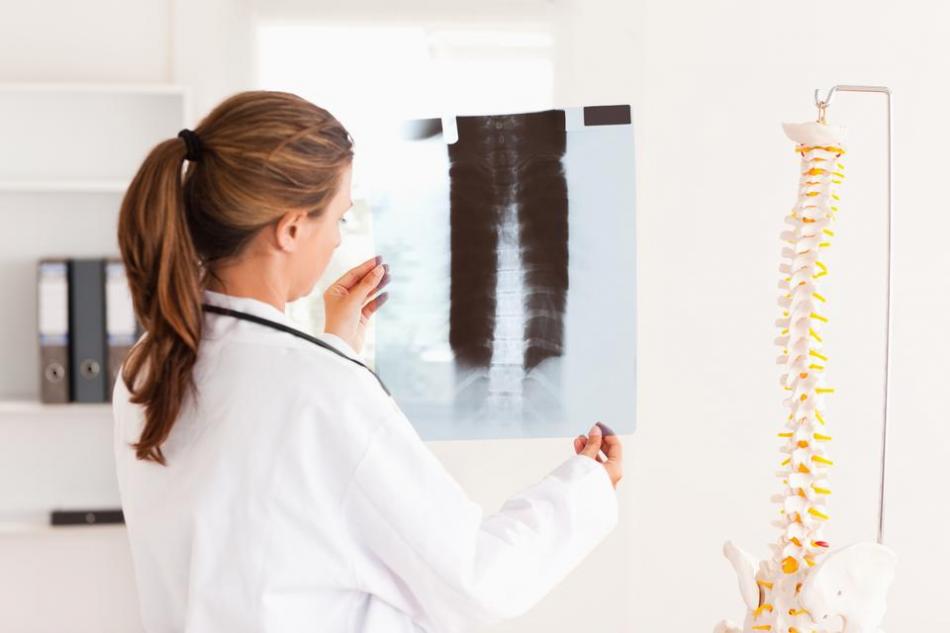 Рентген позвоночника в клиниках и медцентрах.